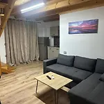 Solari Gasthof Ksamil